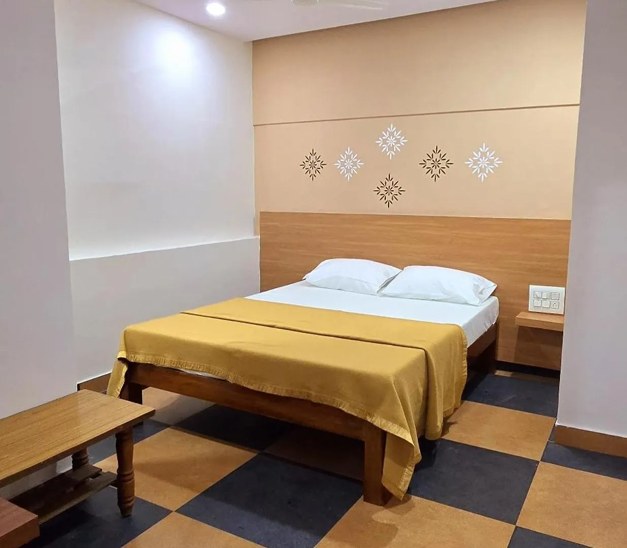 Nandan Residency Hotel Mysore 2*,