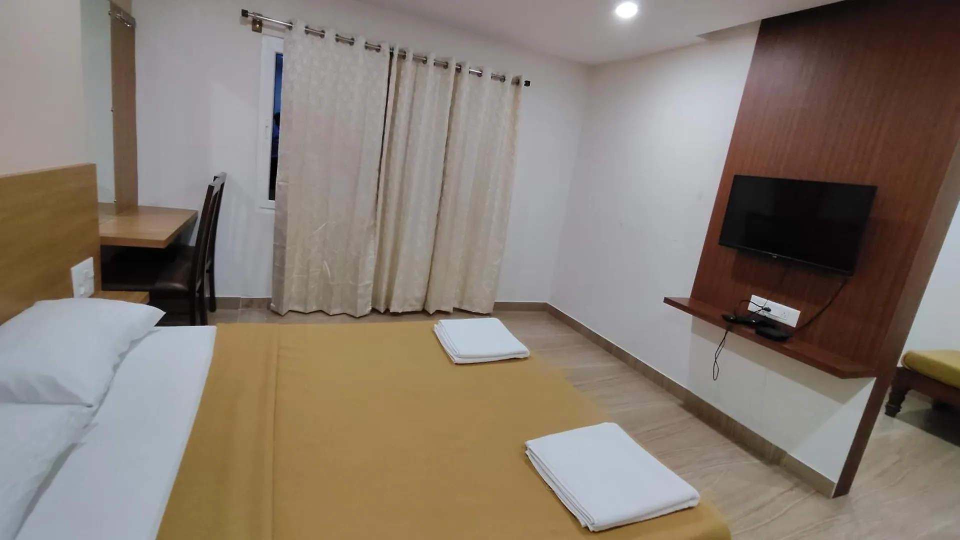 Nandan Residency Hotel Mysore 2*,  India