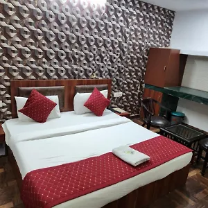 naveen.top-gurgaonhotels.com/